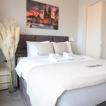 Templum Apartments - Slavija Square Белград Екстериор снимка