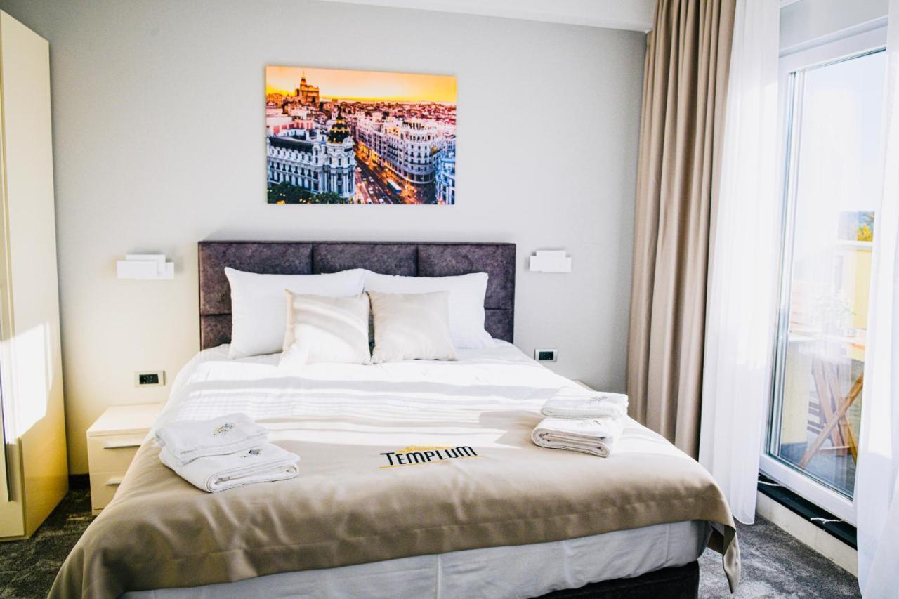 Templum Apartments - Slavija Square Белград Стая снимка