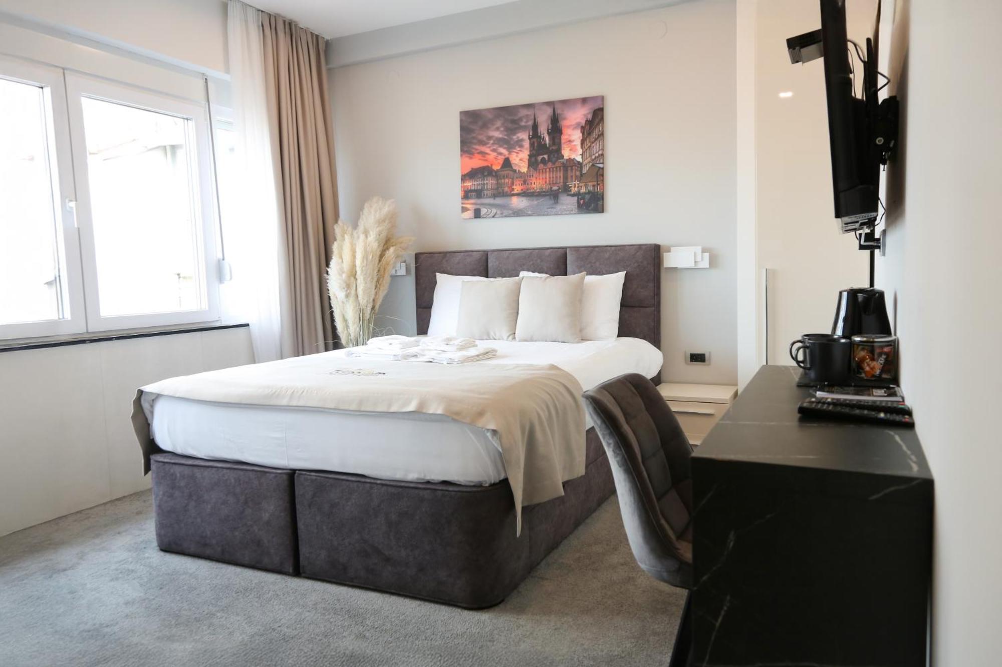 Templum Apartments - Slavija Square Белград Екстериор снимка