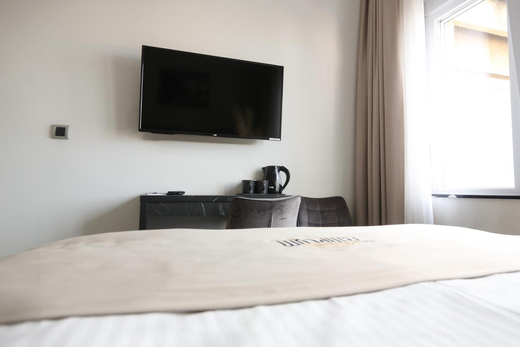 Templum Apartments - Slavija Square Белград Екстериор снимка
