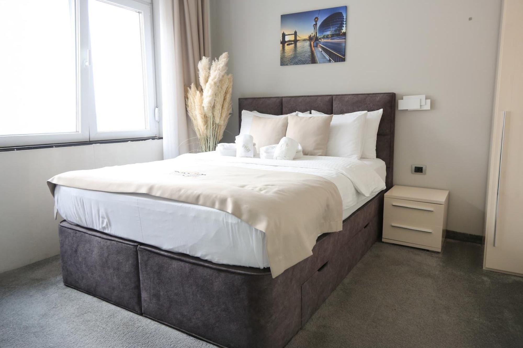 Templum Apartments - Slavija Square Белград Екстериор снимка