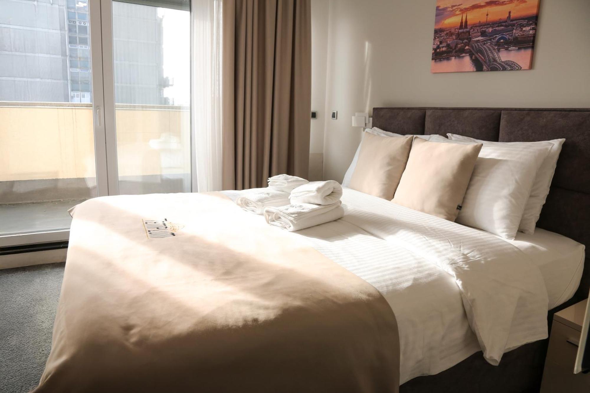 Templum Apartments - Slavija Square Белград Екстериор снимка
