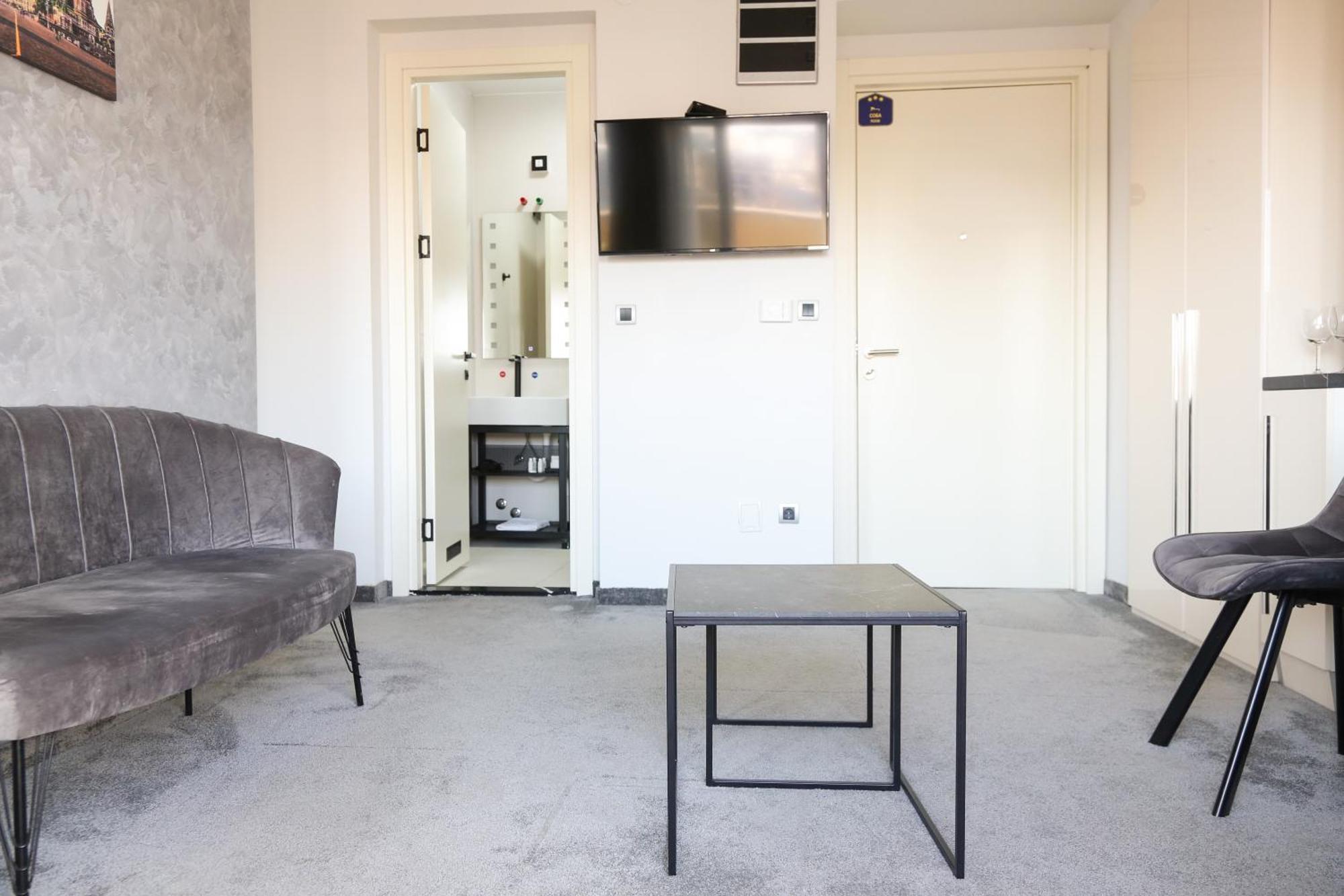 Templum Apartments - Slavija Square Белград Екстериор снимка